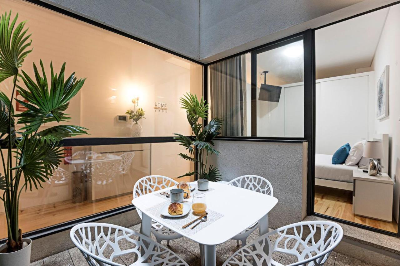 Loios 1Br Flat Downtown By Lovelystay ポルト エクステリア 写真
