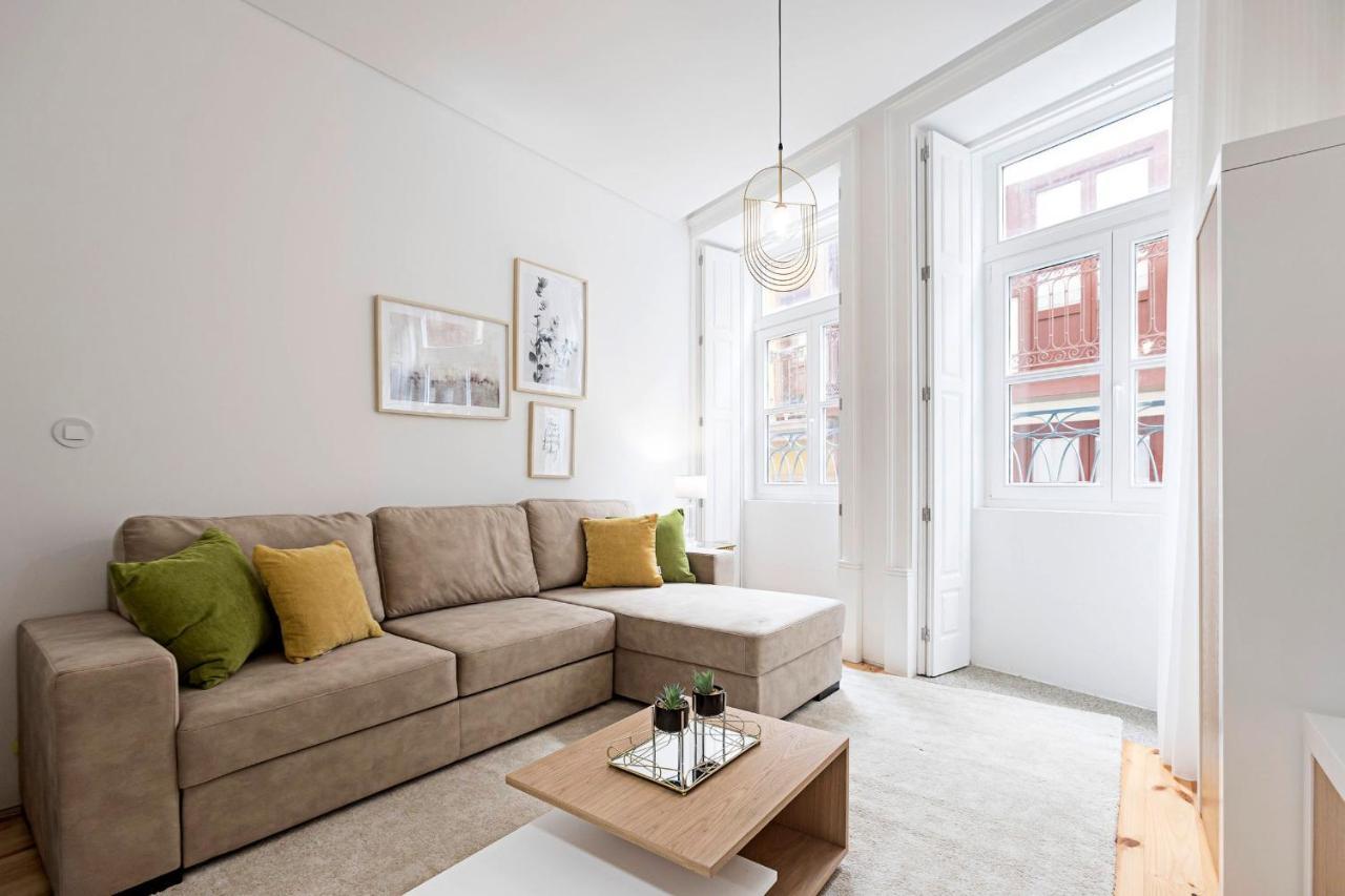 Loios 1Br Flat Downtown By Lovelystay ポルト エクステリア 写真